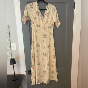 Lush Floral MIDI Dress - Tuckernuck - NWOT
